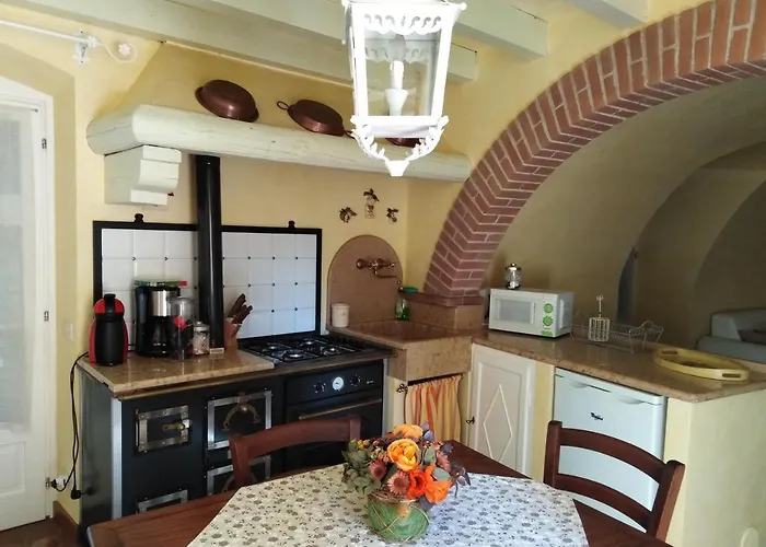 Casa Del Capitello
